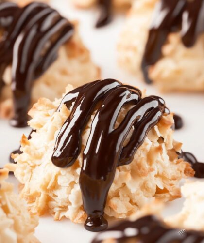 Low Carb Keto Coconut Macaroons