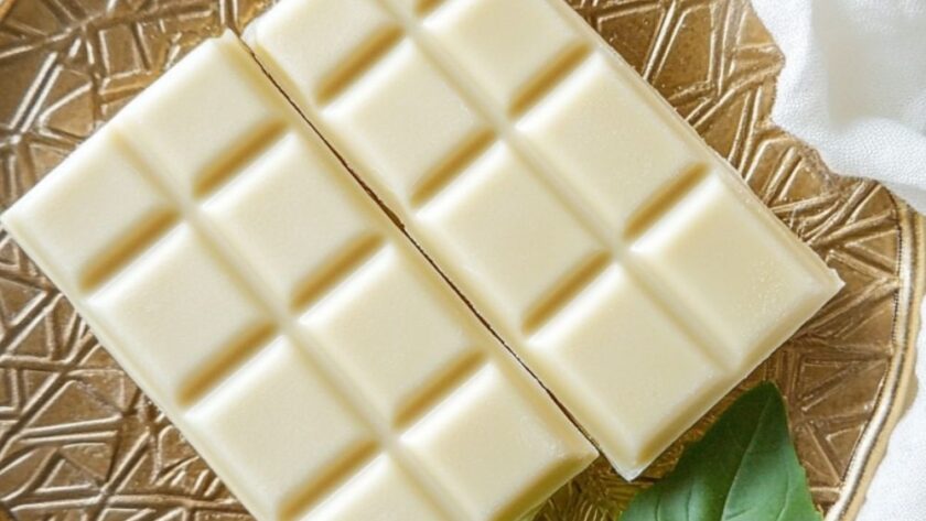 Low Carb Keto White Chocolate (Sugar-Free)