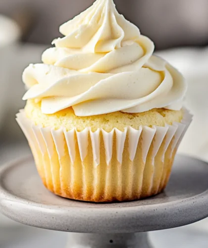 Sugar-Free Cupcakes – Moist, Fluffy, and Frosted to Perfection