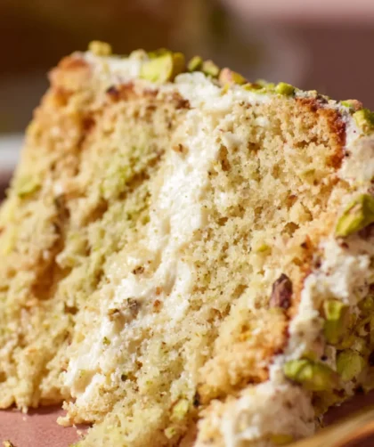 Sugar-Free Pistachio Cake – Fluffy, Nutty, and Low-Carb Friendly